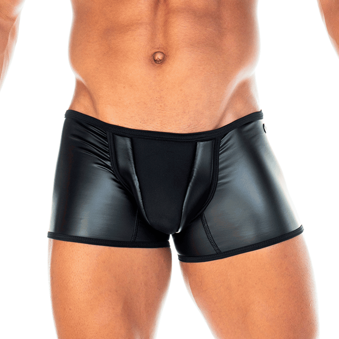 2 Fetiche Black Trunk en modelo de Gigo Underwear