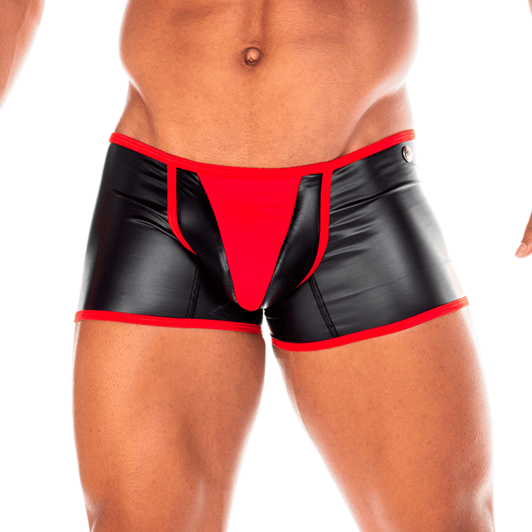 2 Fetiche Red Trunk en modelo de Gigo Underwear