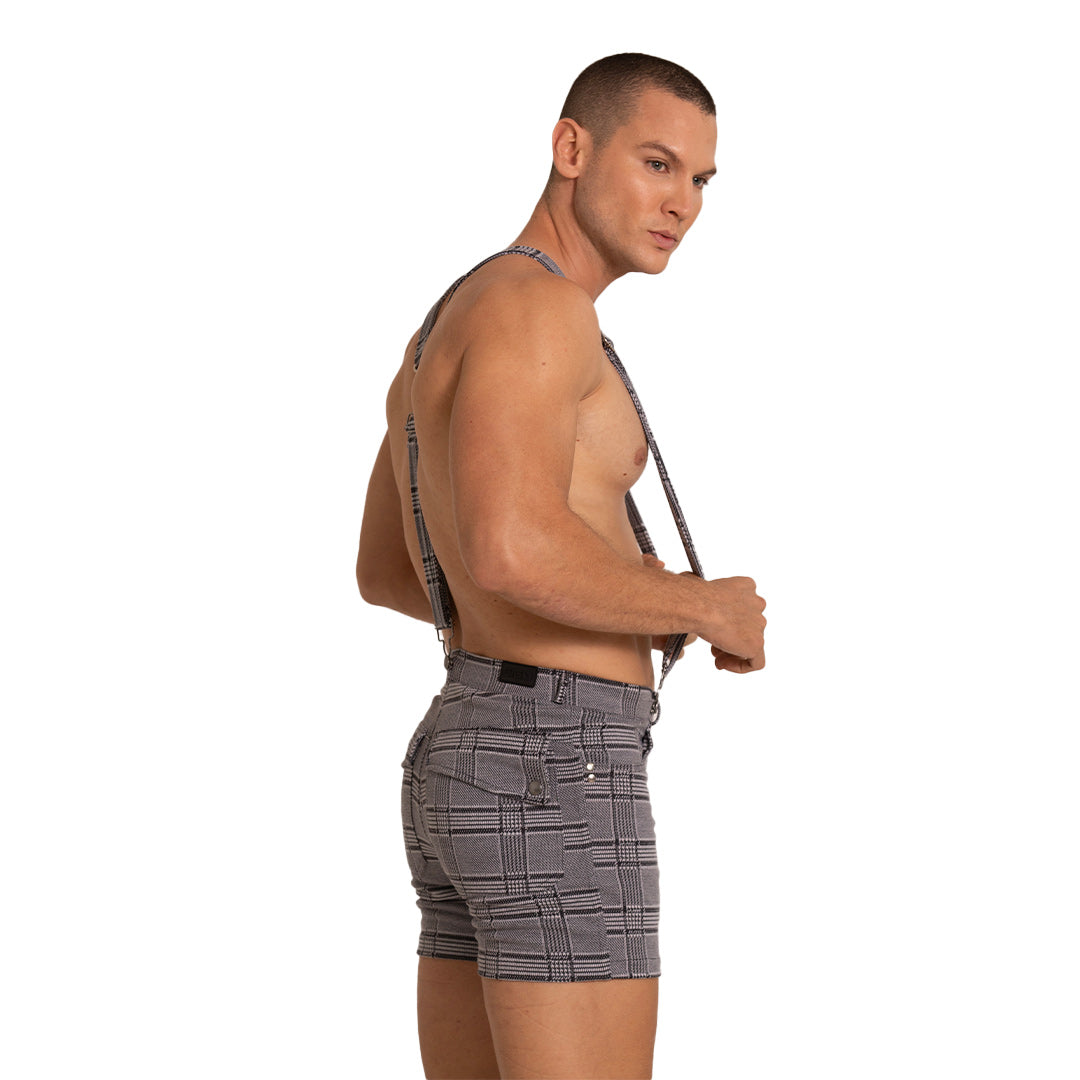 Aventurer Gray Square Short en modelo de Gigo Underwear