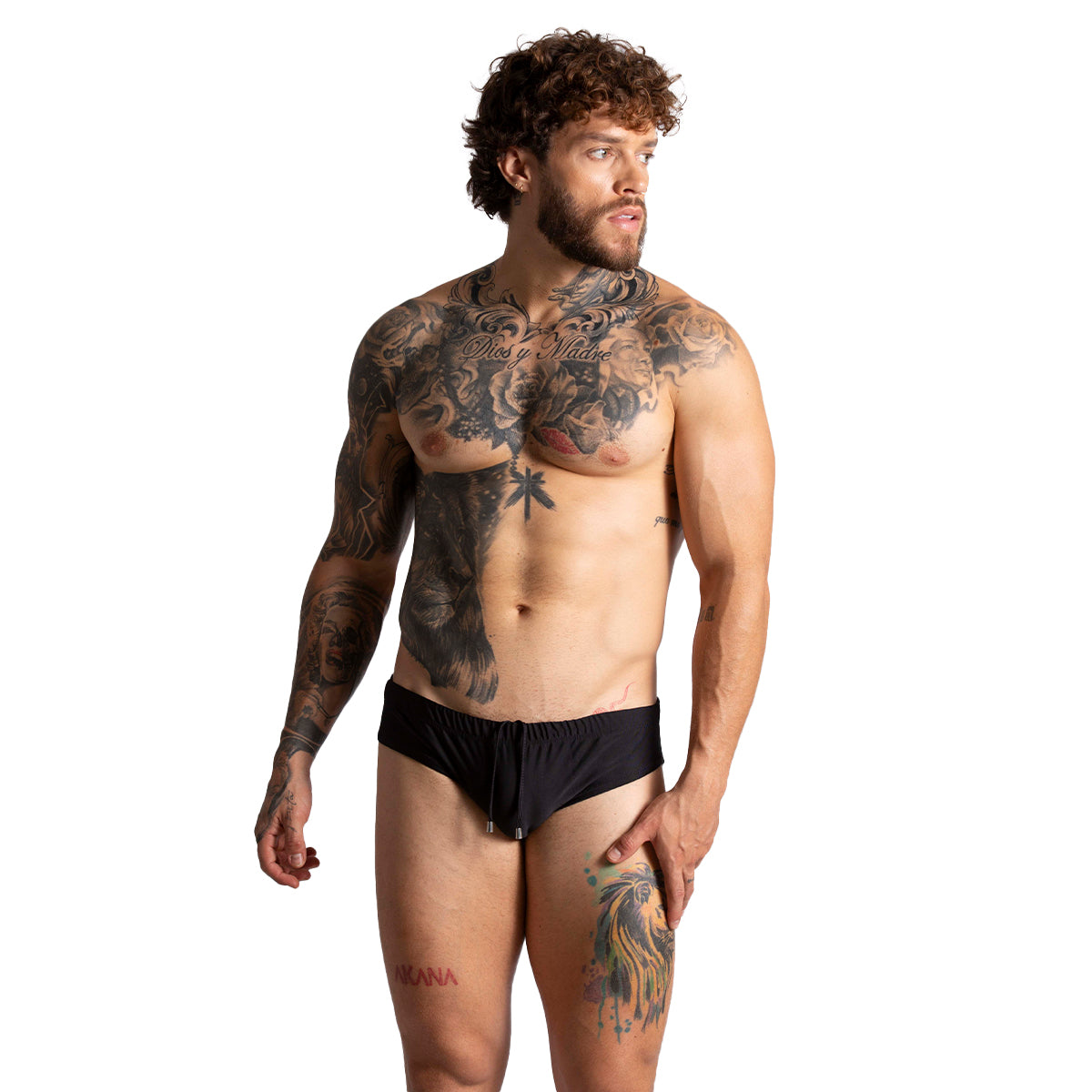 Brazilian Black Swim Brief en modelo de Gigo Underwear