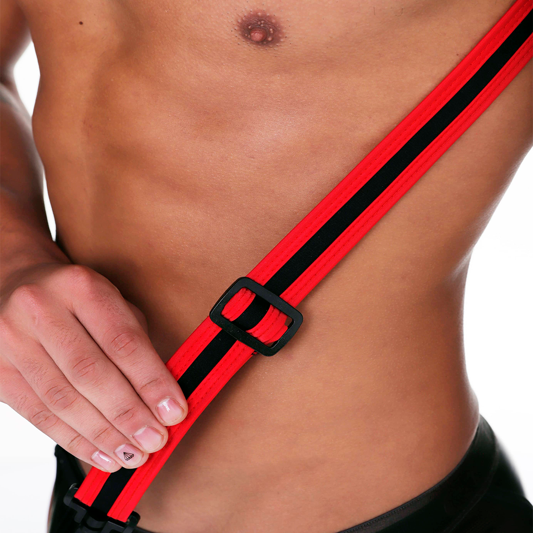 Fetish Red Harness vista posterior de Gigo Underwear