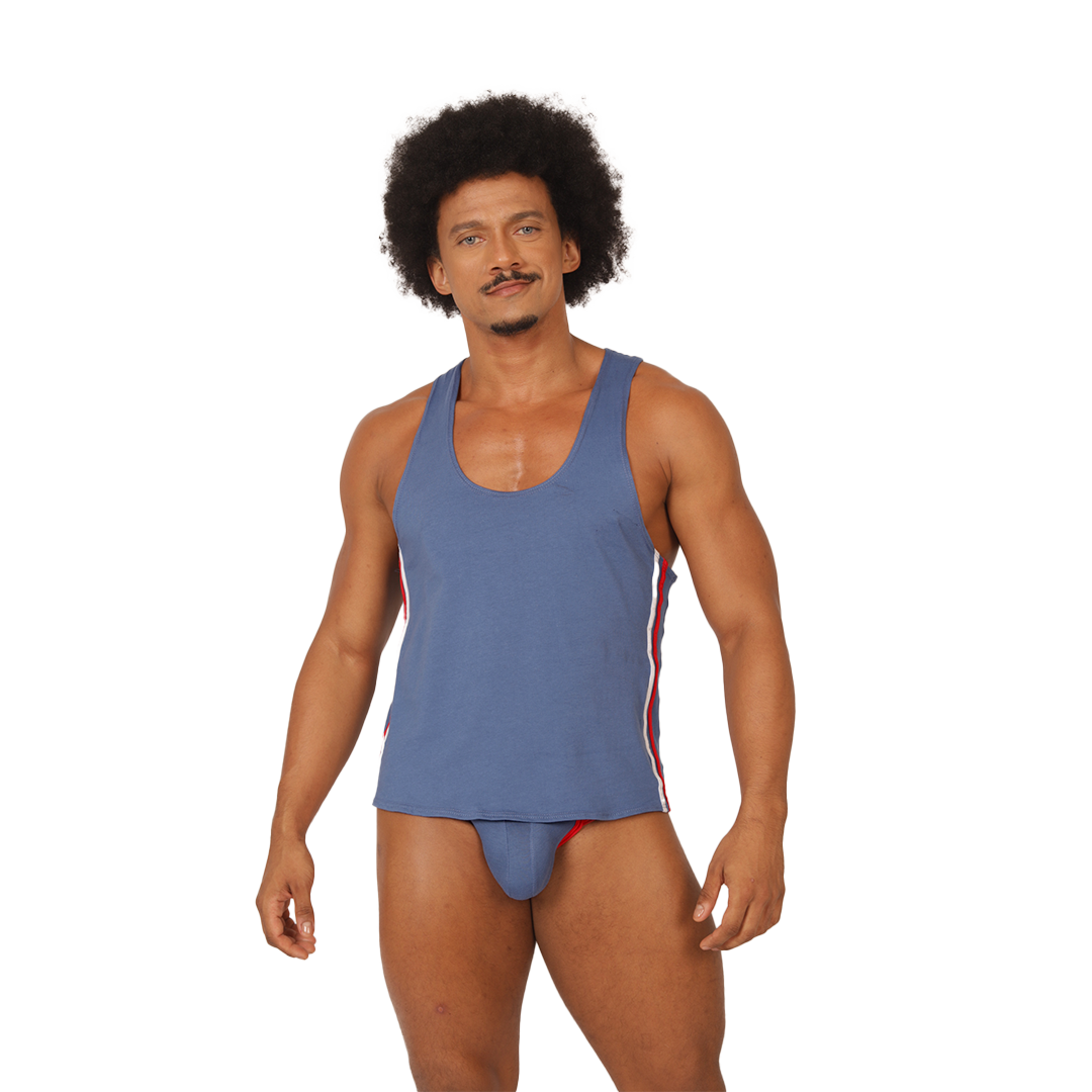 Garoto Blue Tank en modelo de Gigo Underwear
