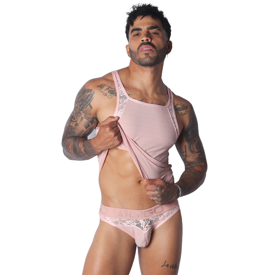 Romantic Pink Tank en modelo de Gigo Underwear
