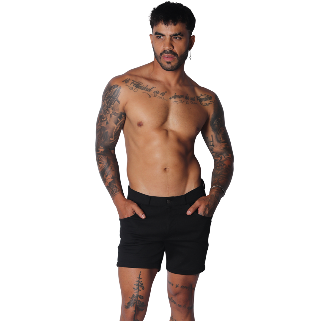 Sunday Black Short en modelo de Gigo Underwear