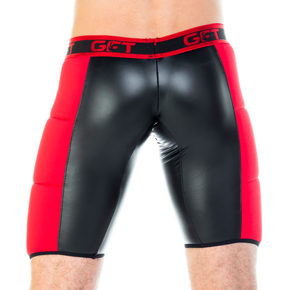 2 Fetiche Red Zipper Trunk Long en modelo de Gigo Underwear