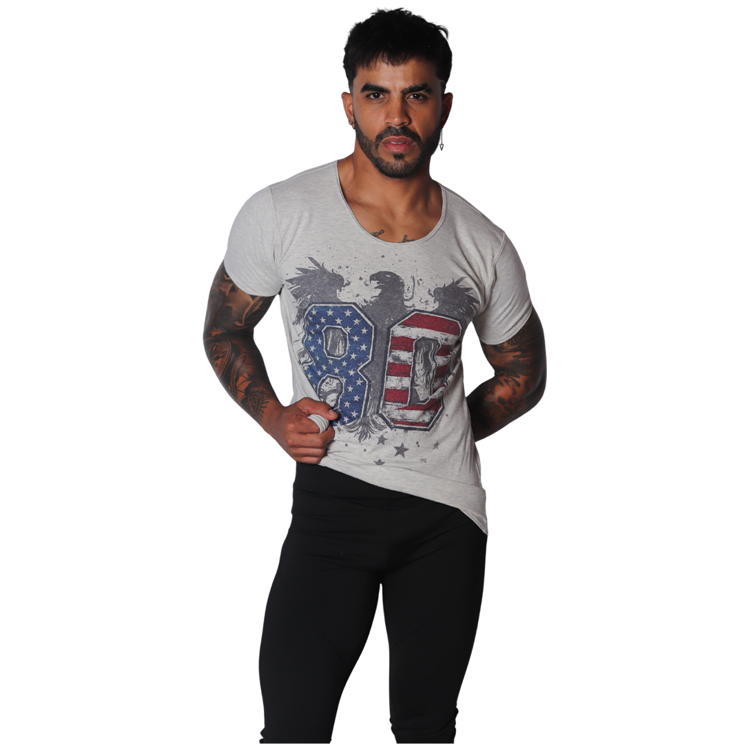 80 Tshirt en modelo de Gigo Underwear