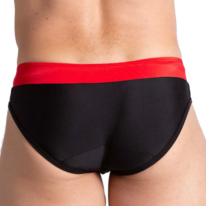 Alfa Black Red Swim Brief vista frontal de Gigo Underwear