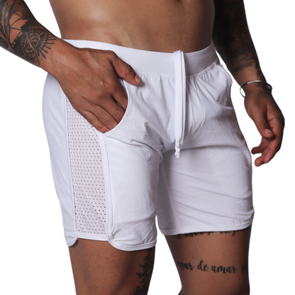 Ambitious White Short vista frontal de Gigo Underwear