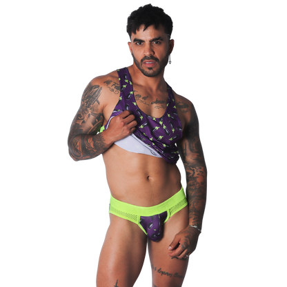 Aubergine Tank en modelo de Gigo Underwear