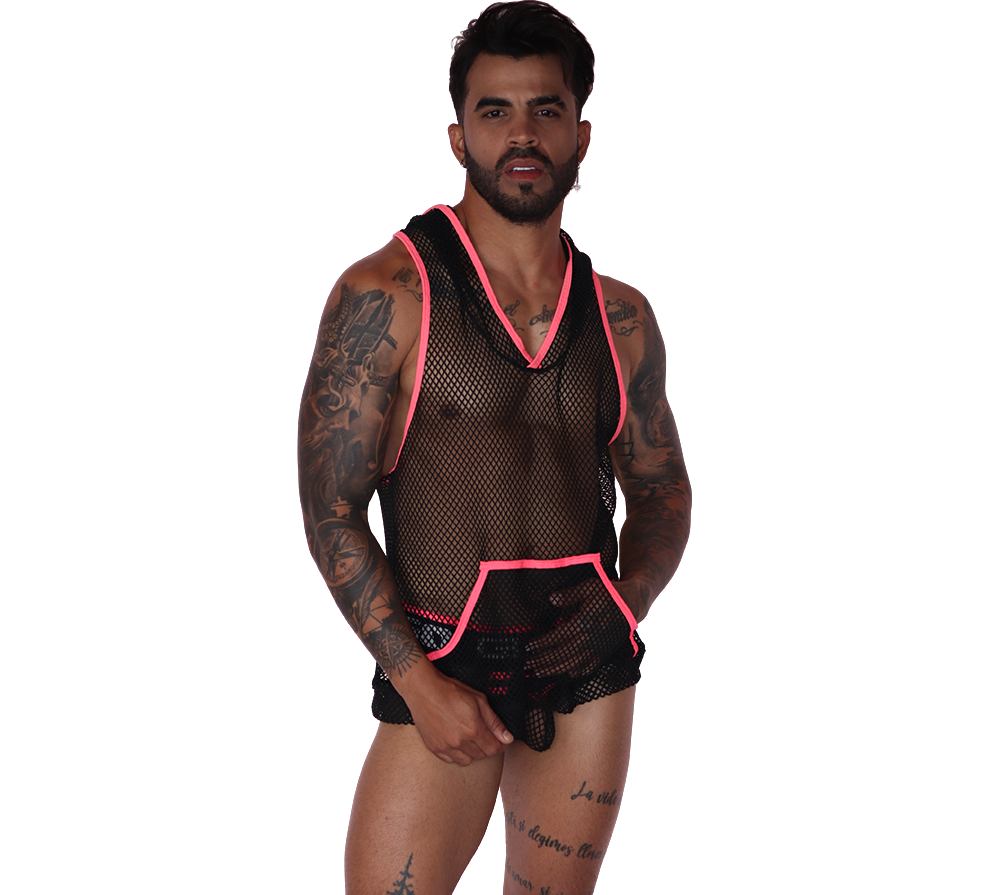 Boox Fuchsia Hoody T Shirt en modelo de Gigo Underwear