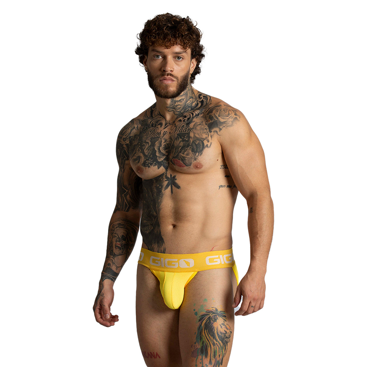 COLORS YELLOW BRIEF de Gigo Underwear en color amarillo con textura tipo mesh y cintura elástica visible