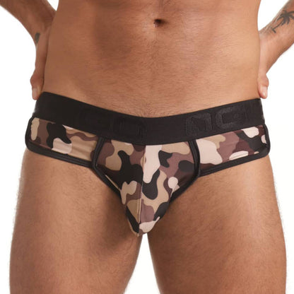 Combat Brown Brief de Gigo Underwear