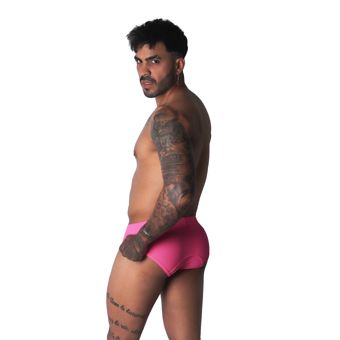 Cookie Fuchsia Brief en modelo de Gigo Underwear