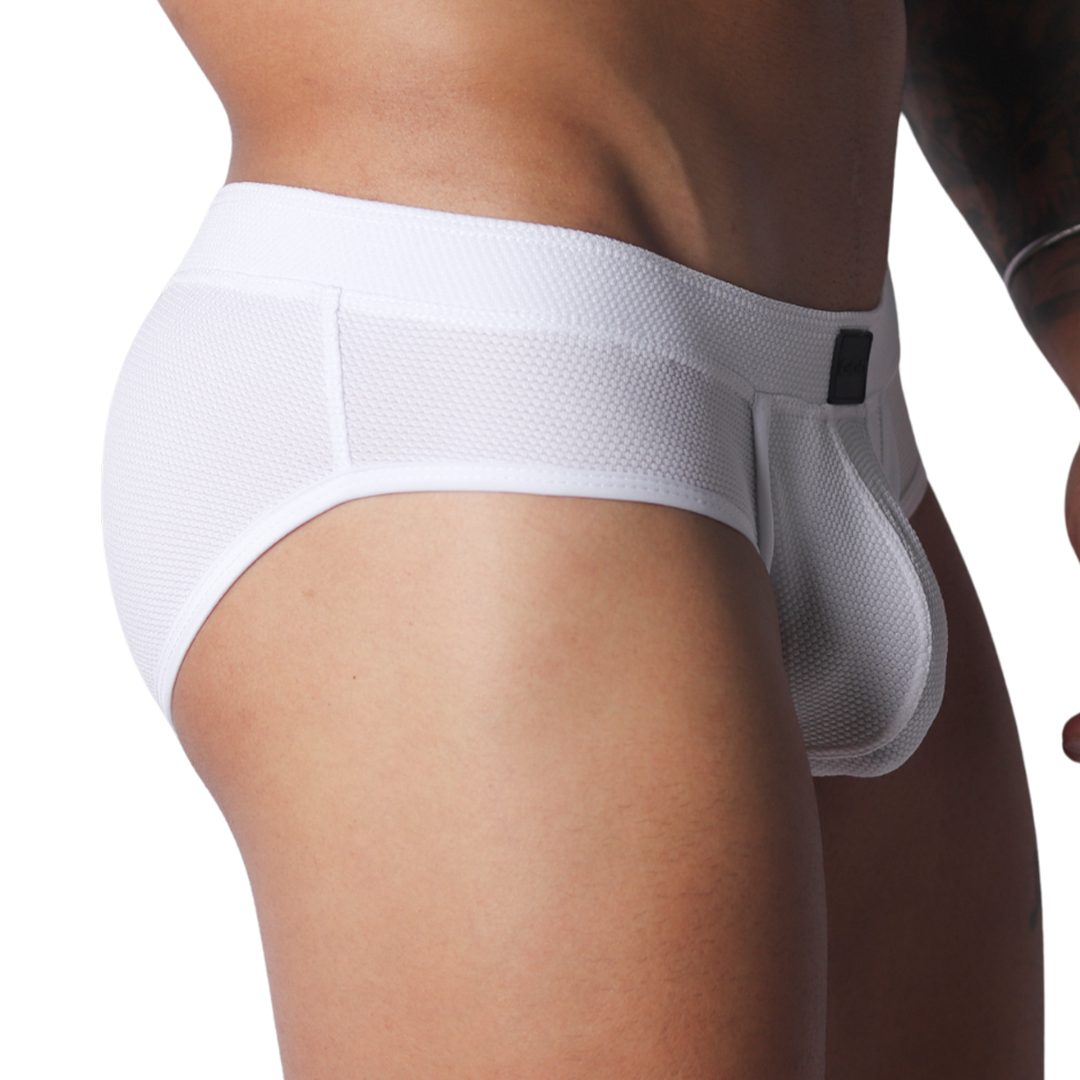 Cookie White Brief vista frontal de Gigo Underwear