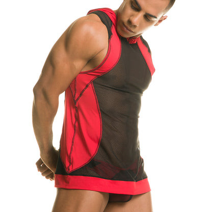 Destructive Red Hoody Tshirt en modelo de Gigo Underwear