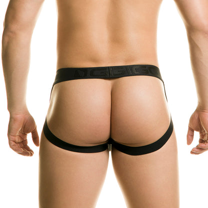 Diversity Black Brief Jockstrap en modelo de Gigo Underwear