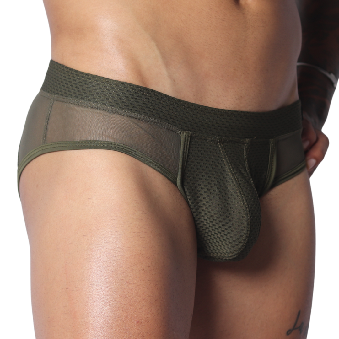 Evocative Green Brief vista frontal de Gigo Underwear