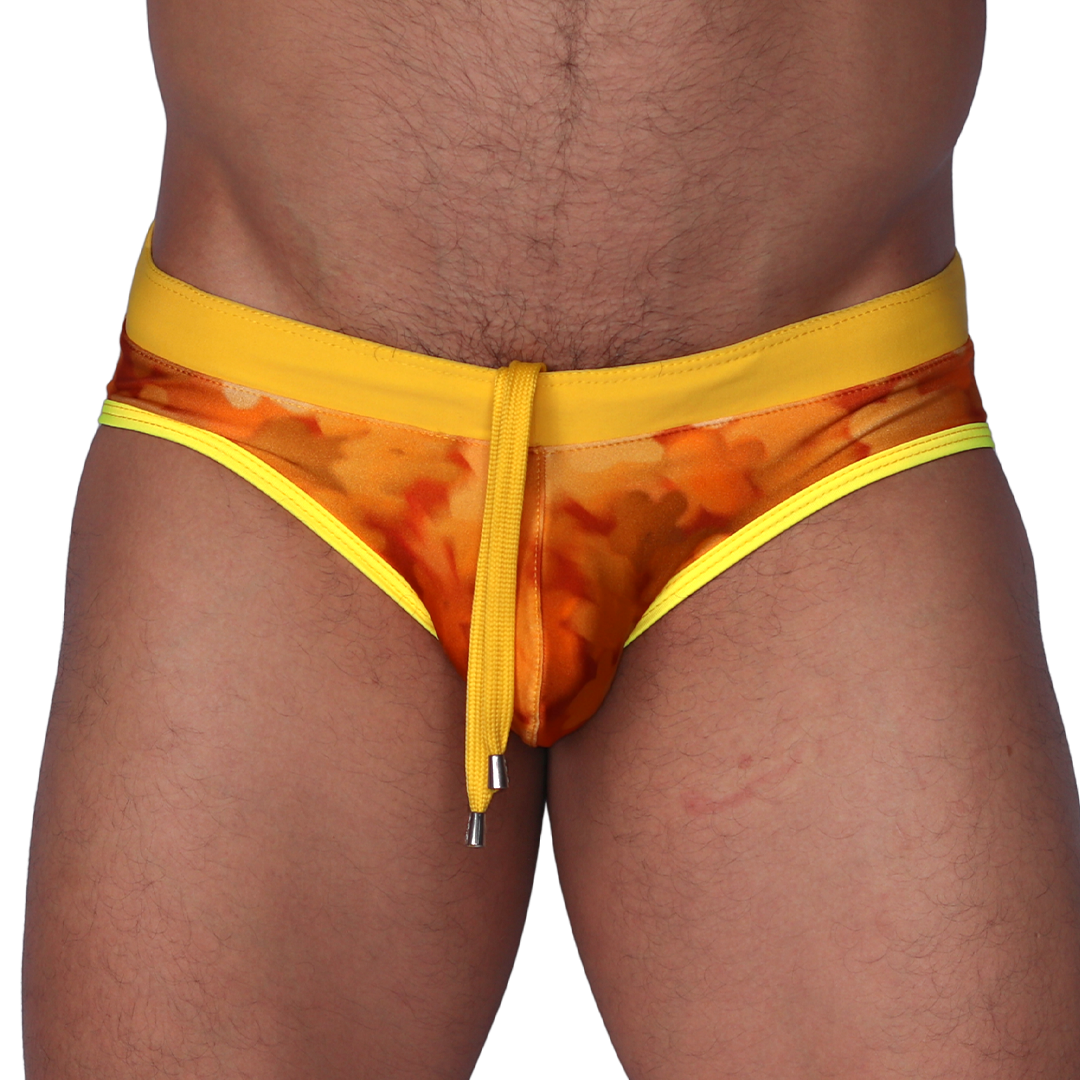 Floral Yellow Swim Brief de Gigo Underwear