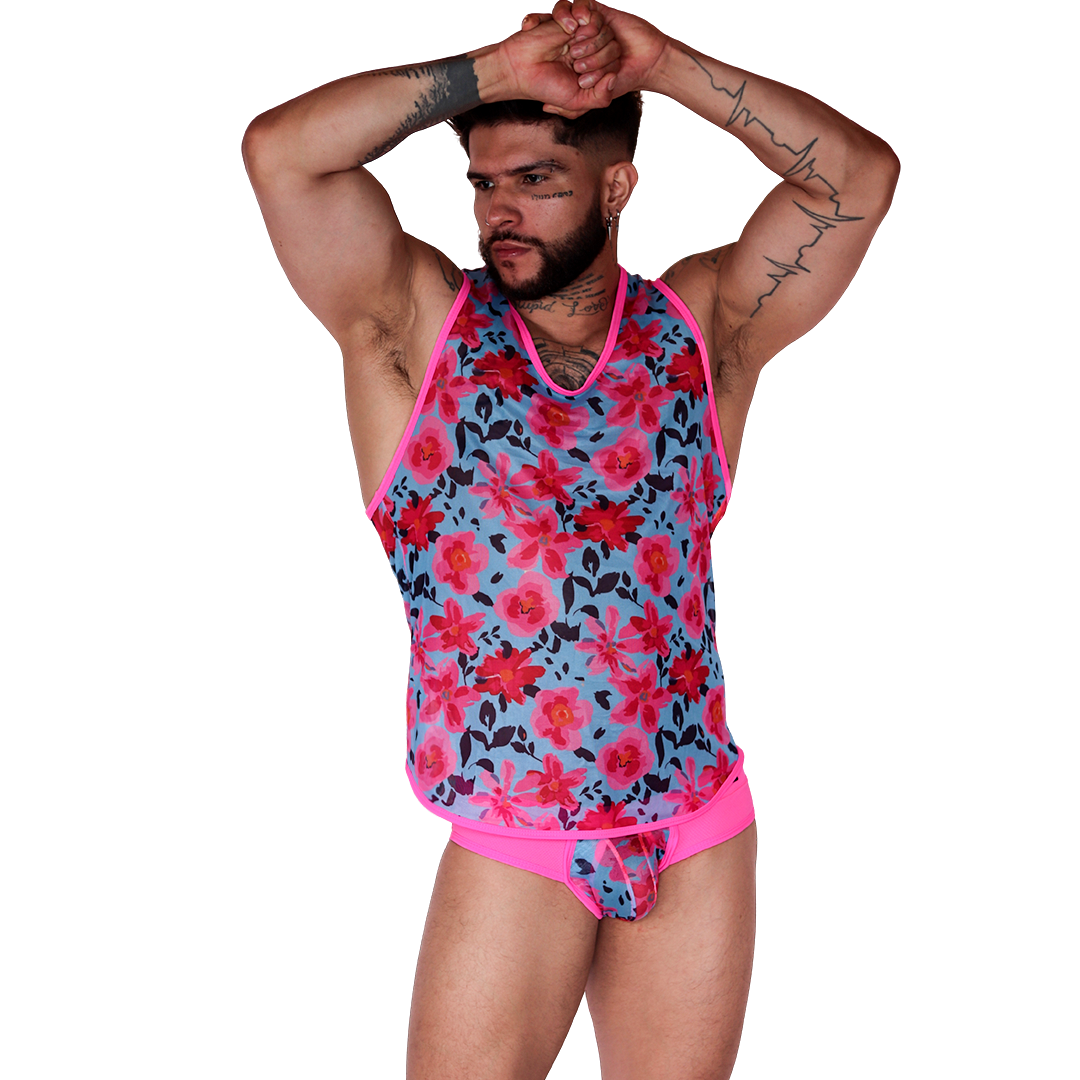 Garden Fuchsia Tank en modelo de Gigo Underwear
