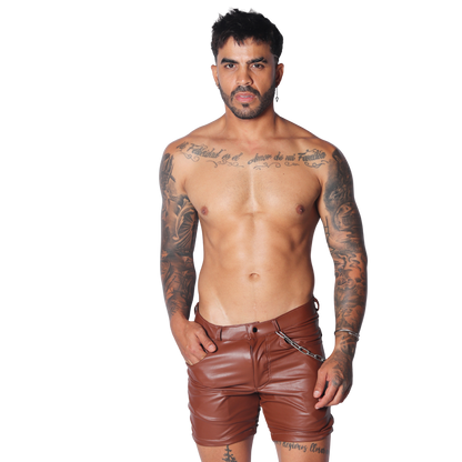Hide Brown Short en modelo de Gigo Underwear