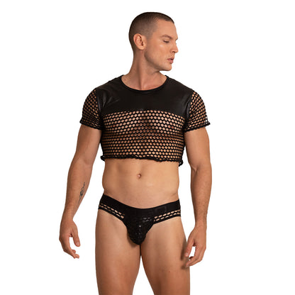 Hole Black Croop Top en modelo de Gigo Underwear