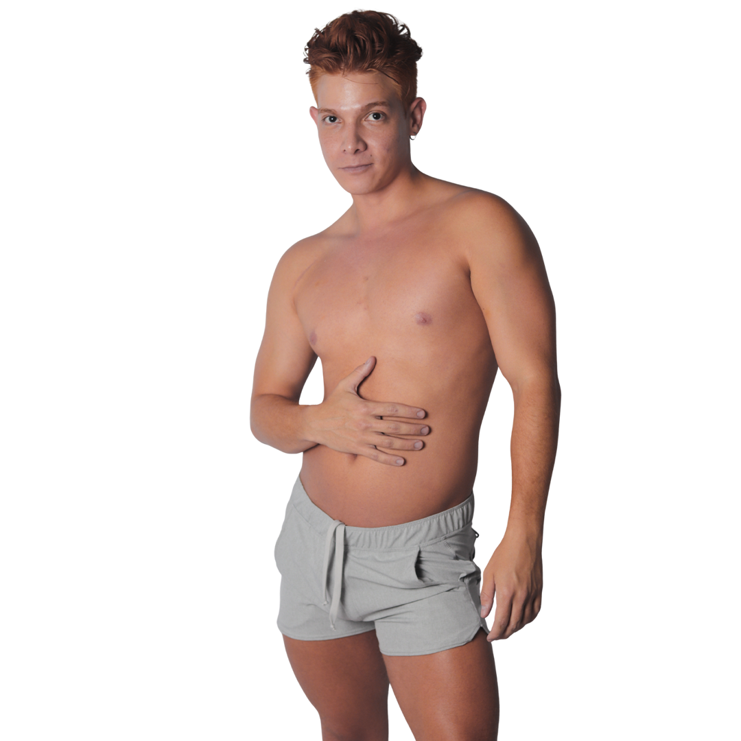 Jurly Gray Short en modelo de Gigo Underwear