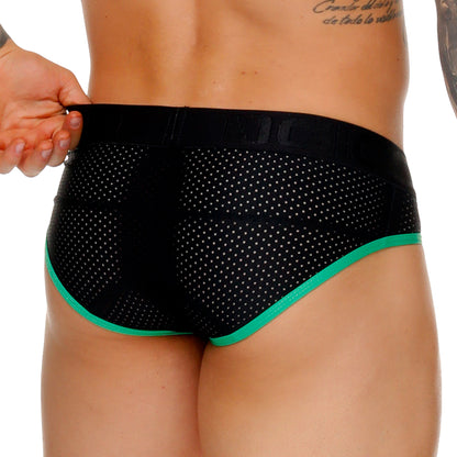 Medieval Green Brief en modelo de Gigo Underwear