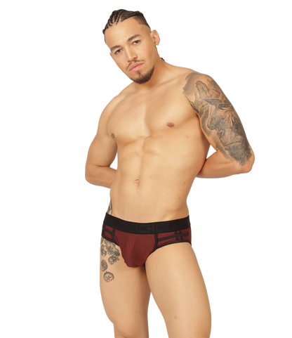 Mix Wine Brief en modelo de Gigo Underwear