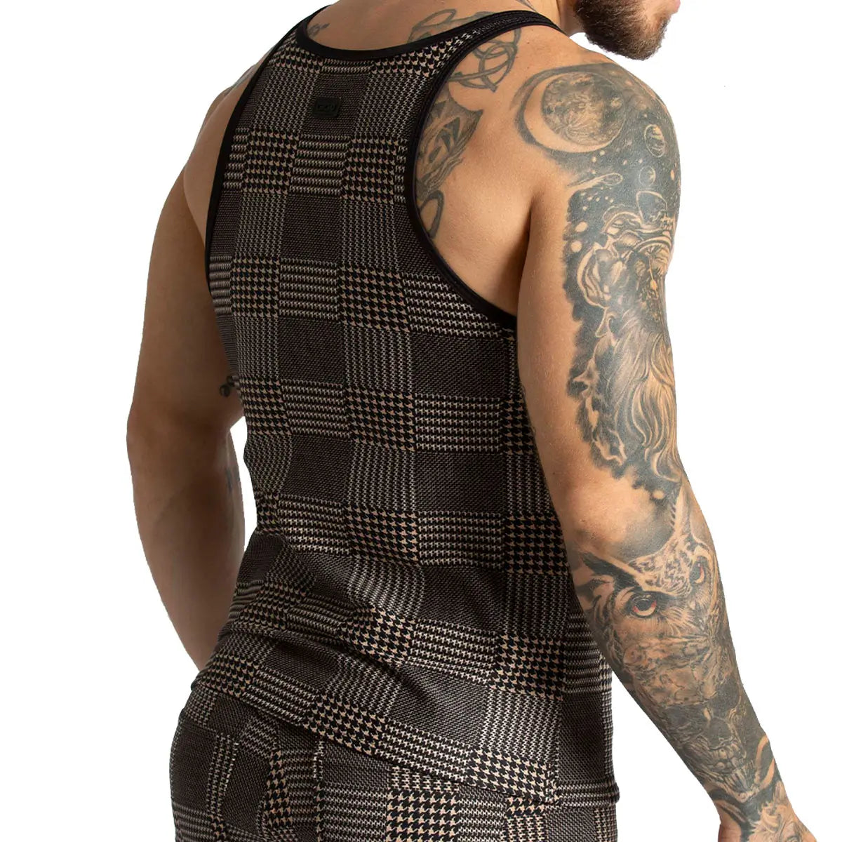 Mountain Brown Tank vista frontal de Gigo Underwear