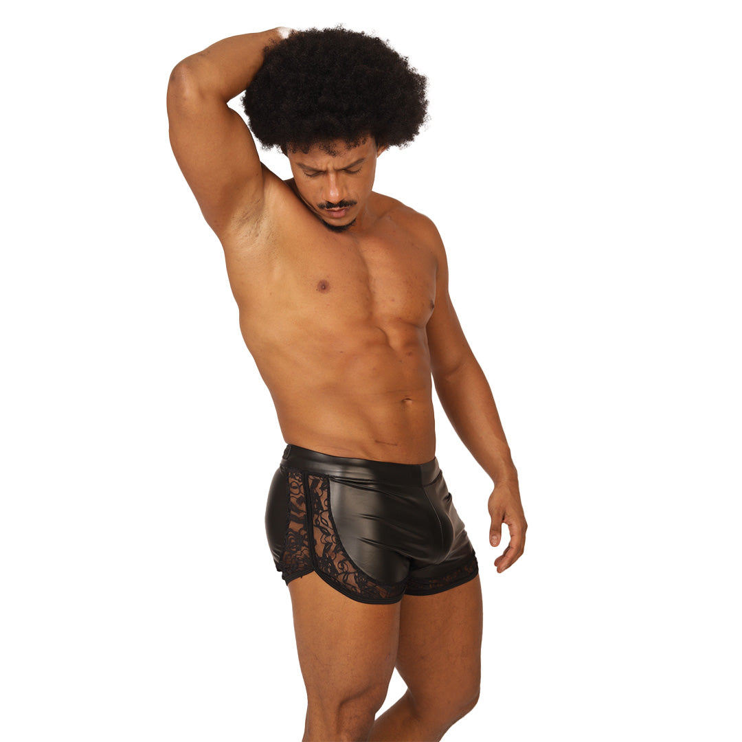 Passione Black Short en modelo de Gigo Underwear