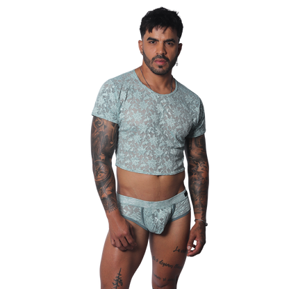 Prolix Aqua Croop Top en modelo de Gigo Underwear