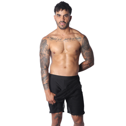 Provocative Black Short en modelo de Gigo Underwear