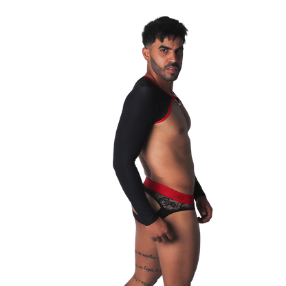 Romantic Black Harness en modelo de Gigo Underwear