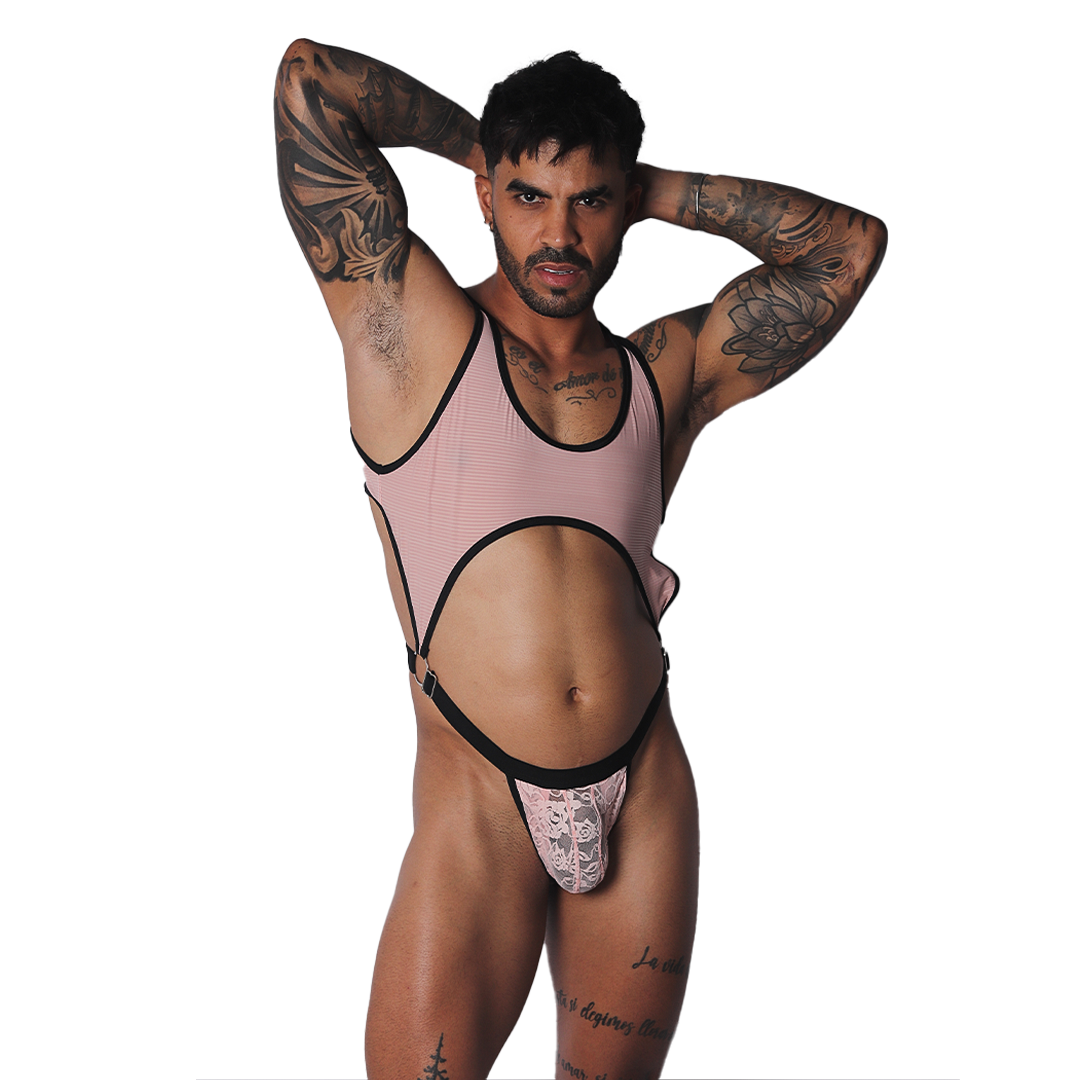 Romantic Pink Body en modelo de Gigo Underwear