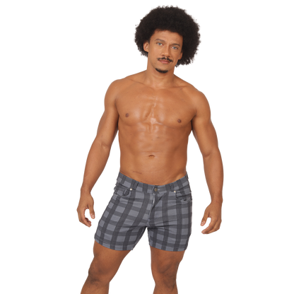 Social Blue Square Short en modelo de Gigo Underwear