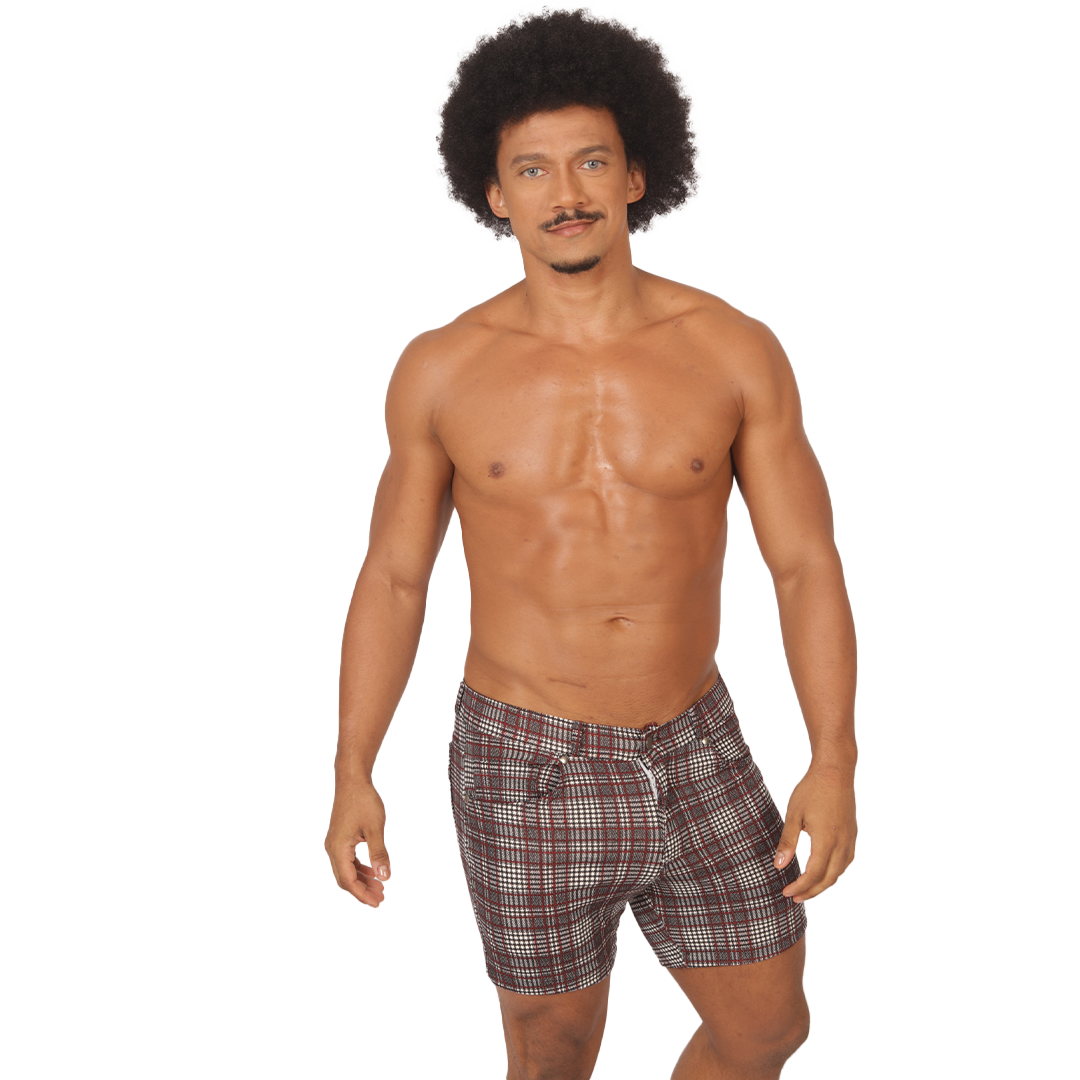 Social Red Short en modelo de Gigo Underwear