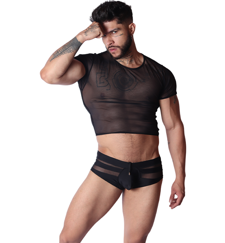 Spectrum Black Crop Top en modelo de Gigo Underwear
