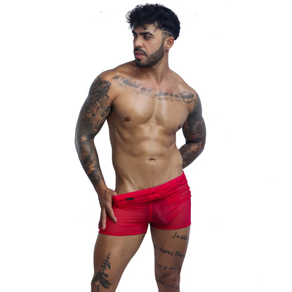Spectrum Red Hot Shorts en modelo de Gigo Underwear