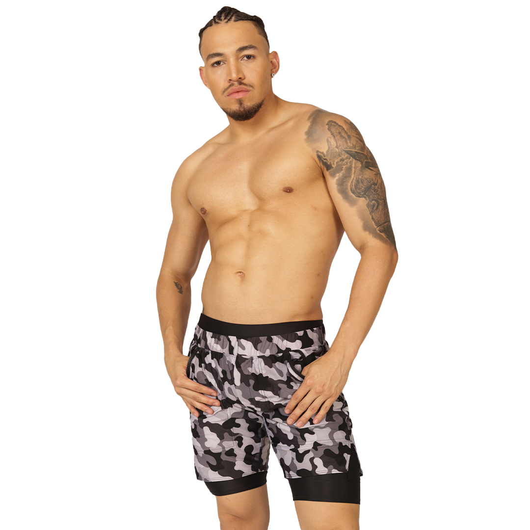 Sporty Camouflage Short en modelo de Gigo Underwear