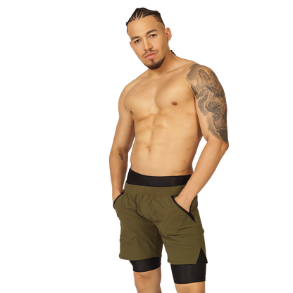 Sporty Green Short en modelo de Gigo Underwear