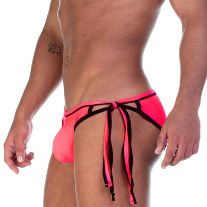 Strip Pink Swim Brief vista frontal de Gigo Underwear