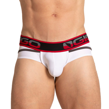 Style White Brief en modelo de Gigo Underwear