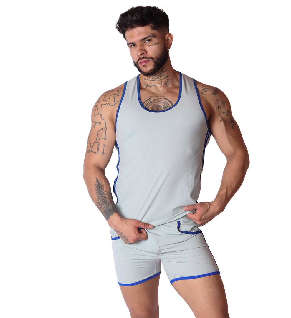 Typer Gray Tank en modelo de Gigo Underwear