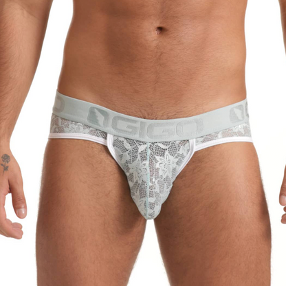 Vibrant Blue Brief en modelo de Gigo Underwear